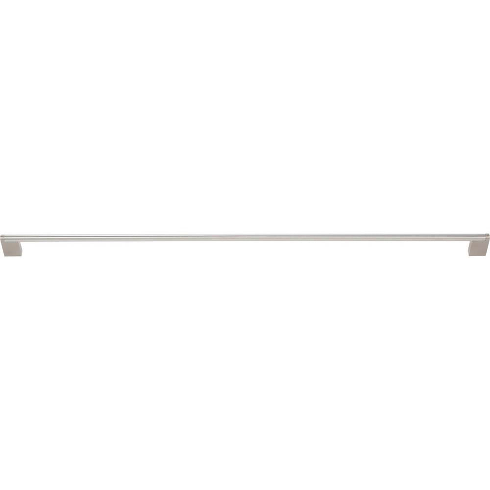 Atlas - Round 3 Point Pull 22 5/8 Inch (c-c) Stainless Steel - Stainless Steel