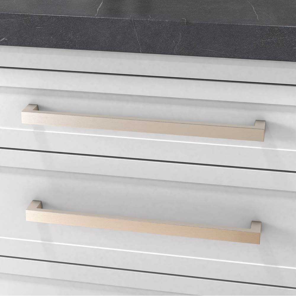 4409 CONTEMPORARY Appliance 18IN Pull 18
