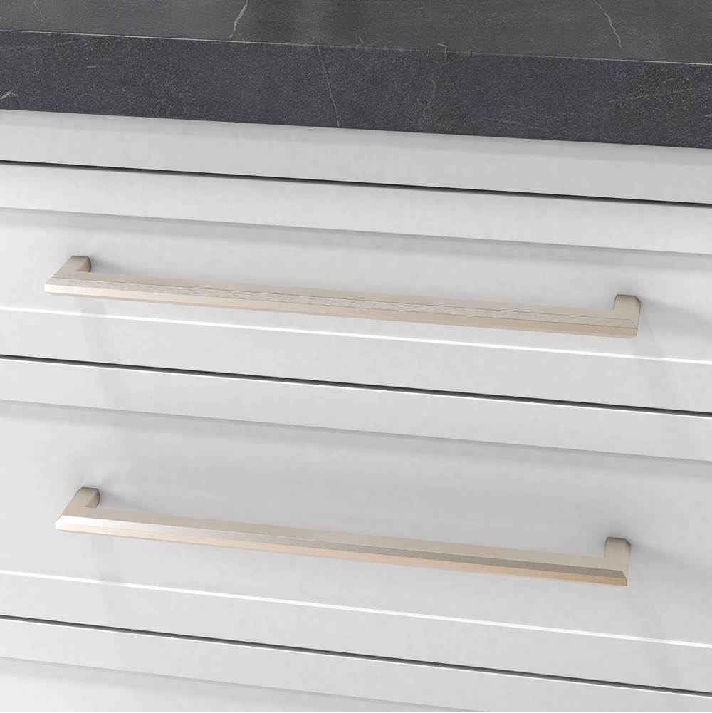 4415 Bevel Appliance 18IN Pull 18