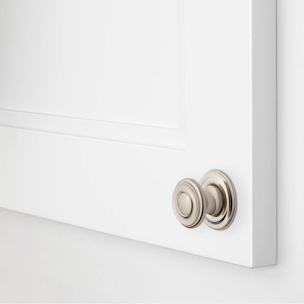 4902 KNOB BACKPLATE 1.5IN
