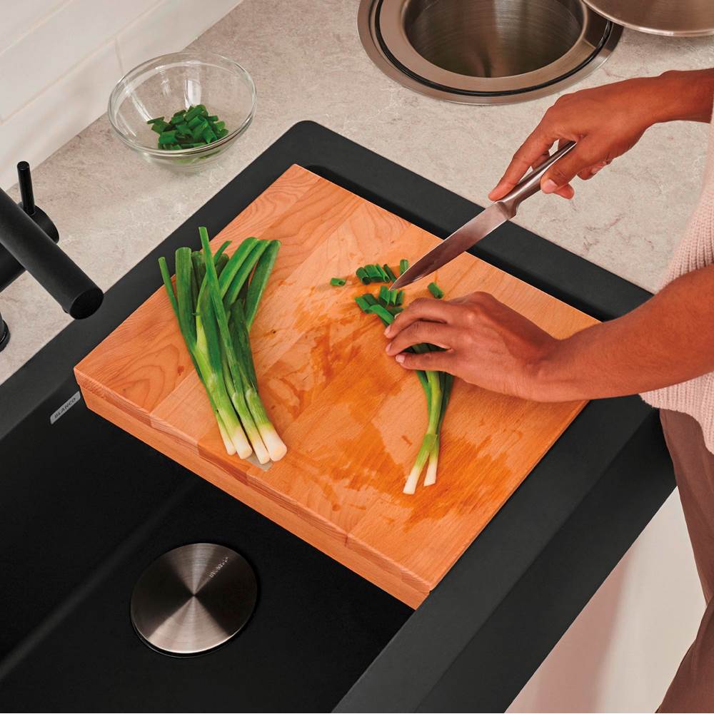 Ikon/Vintera Beechwood Floating Cutting Board