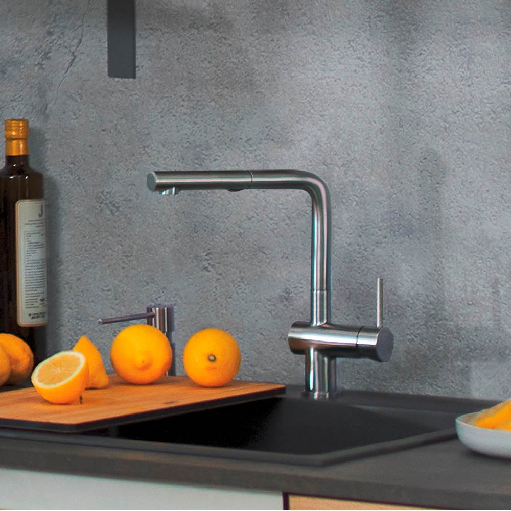 Linus Low Arc Pull-Out Dual-Spray Kitchen Faucet - Chrome