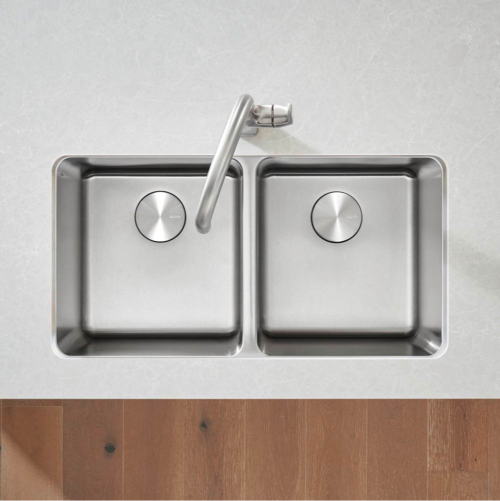 Formera 33'' 50/50 Double Bowl Undermount Stainless Steel Kitchen Sink