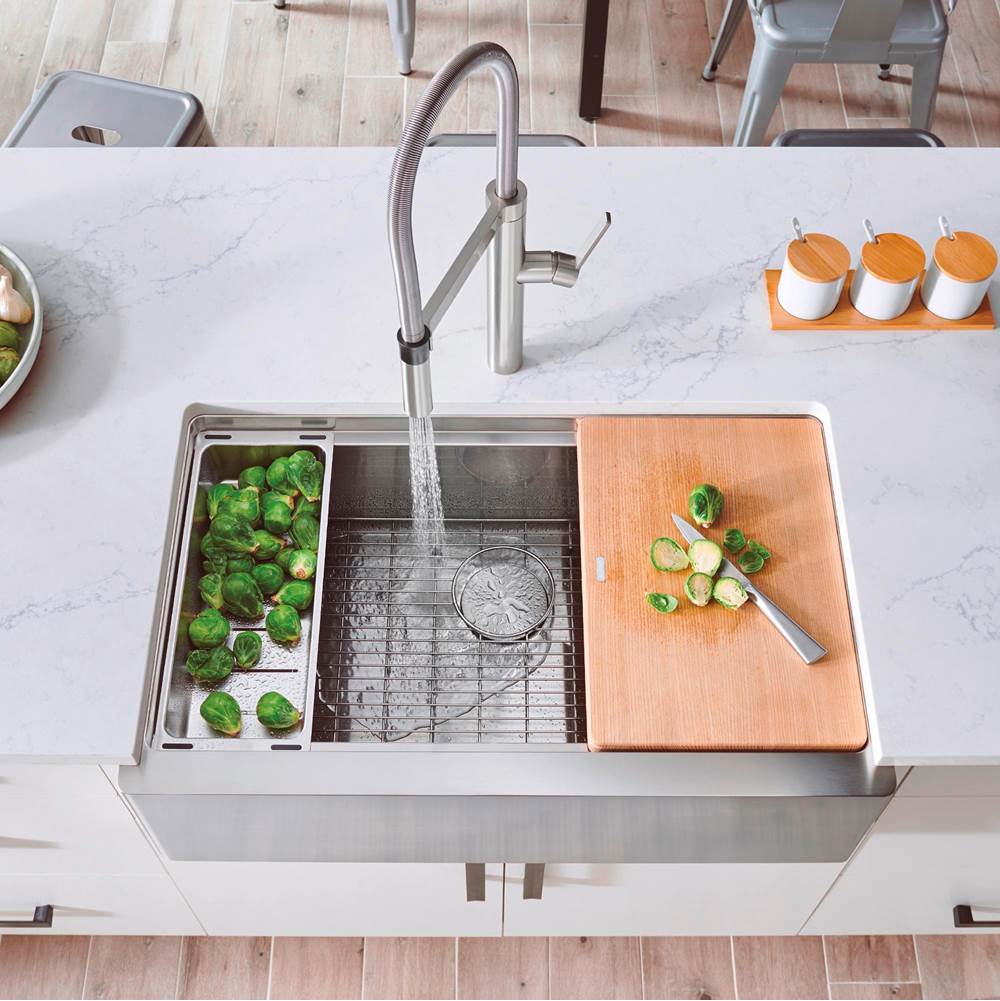 Quatrus R15 Ergon 33'' Single Bowl Apron-Front Stainless Steel Farmhouse Sink