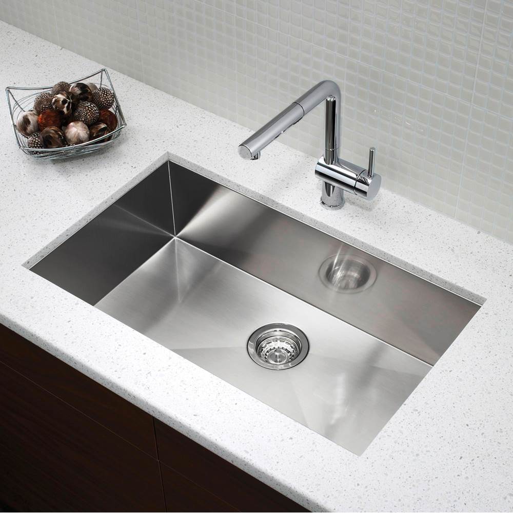 Quatrus R0 32'' Single Bowl Undermount Stainless Steel Kitchen Sink