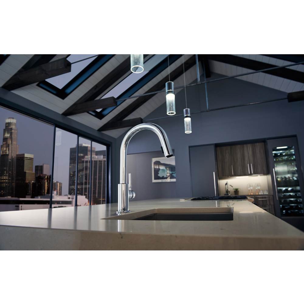 Solna Single Handle Pull-Down Kitchen Faucet