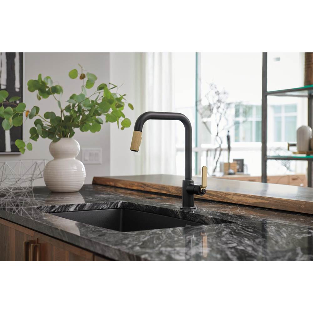 Litze Pull-Down Faucet with Square Spout and Industrial Handle