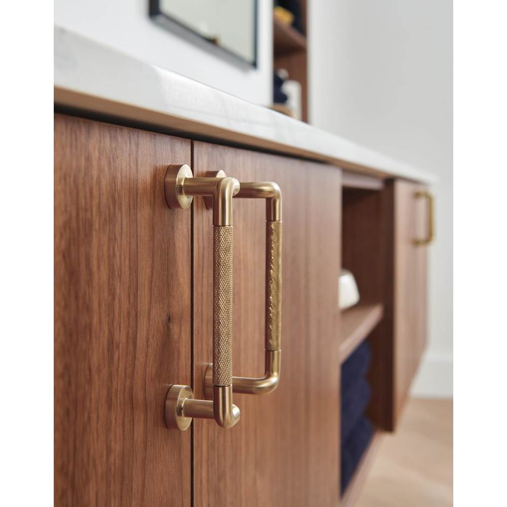 Litze Drawer Pull With Knurling