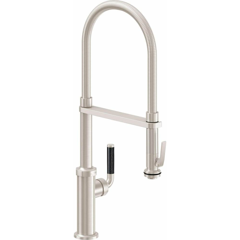 California Faucets - Culinary Pull-Out Kitchen Faucet with Squeeze Sprayer - Gloss White