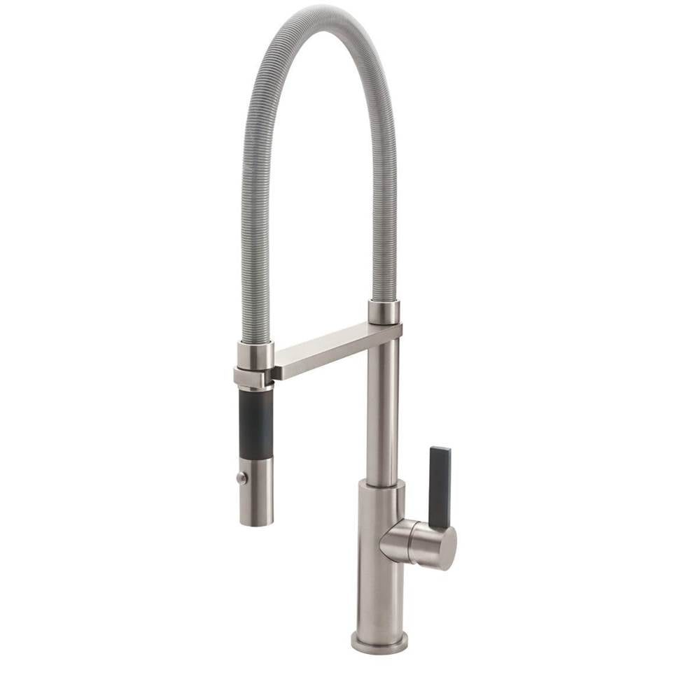 California Faucets - Culinary Pull-Out Kitchen Faucet with Squeeze Sprayer - Gloss White