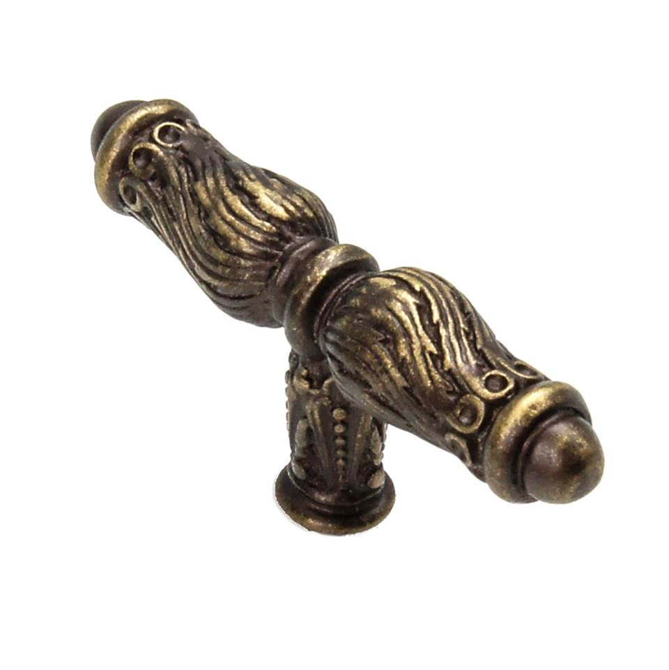 Acanthus Knob w/ Feather Scroll