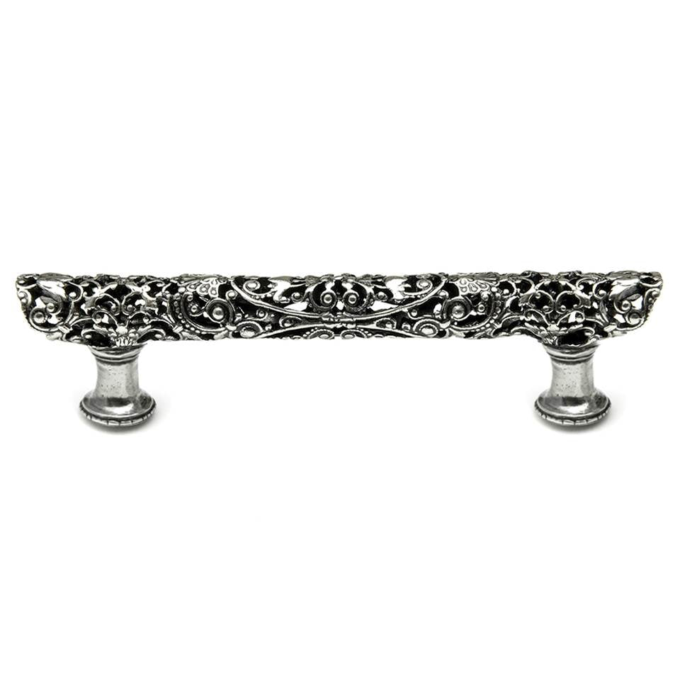Carpe Diem Hardware - Juliane Grace 4'' O.C. Pull In Chalice. - Chalice