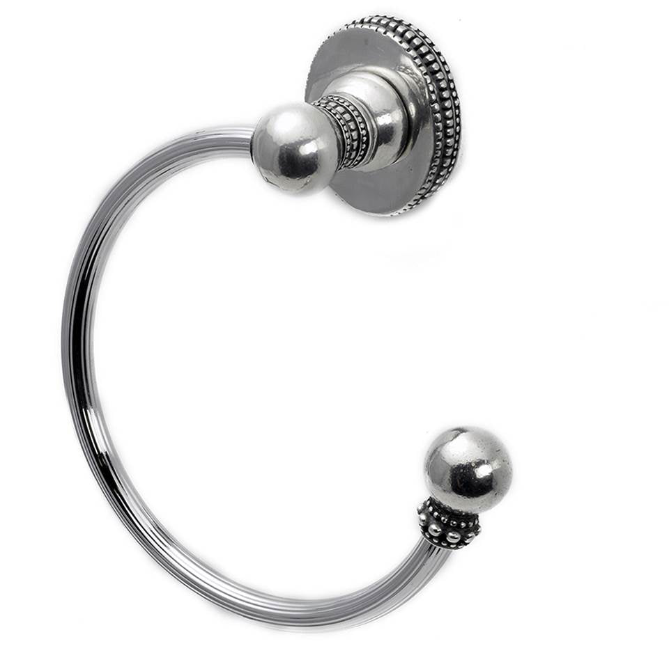 Carpe Diem Hardware - Classic Swing Towel Reeded Ring Right - Chalice