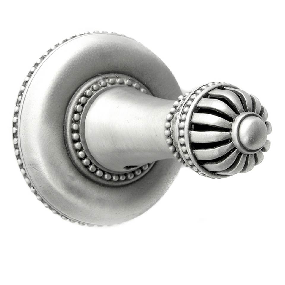 Cricket Cage Hook