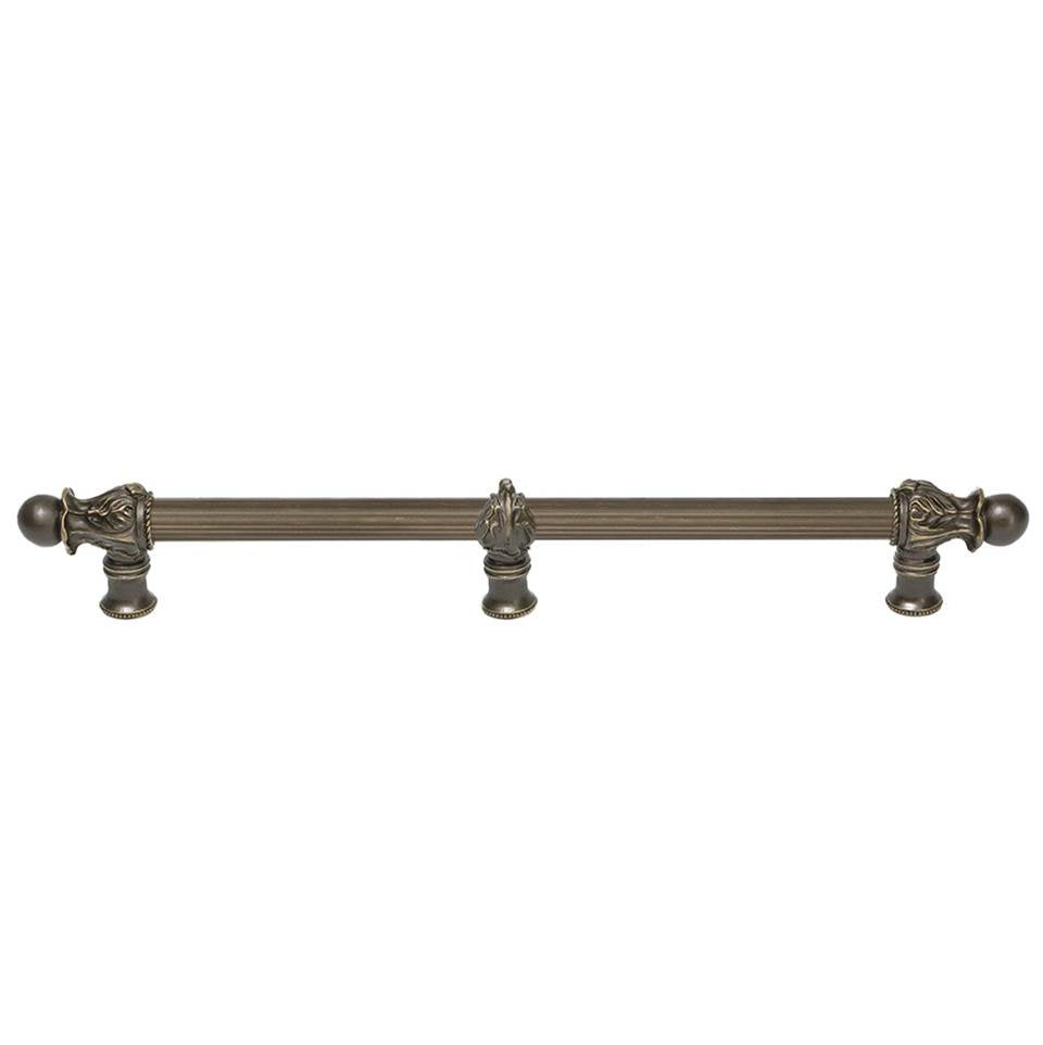 Carpe Diem Hardware - Acanthus 18'' O.C. (Approx.) With 5/8'' Reeded Center and Center Brace Long Pull Romanesque Style In Antique Brass. - Antique Brass