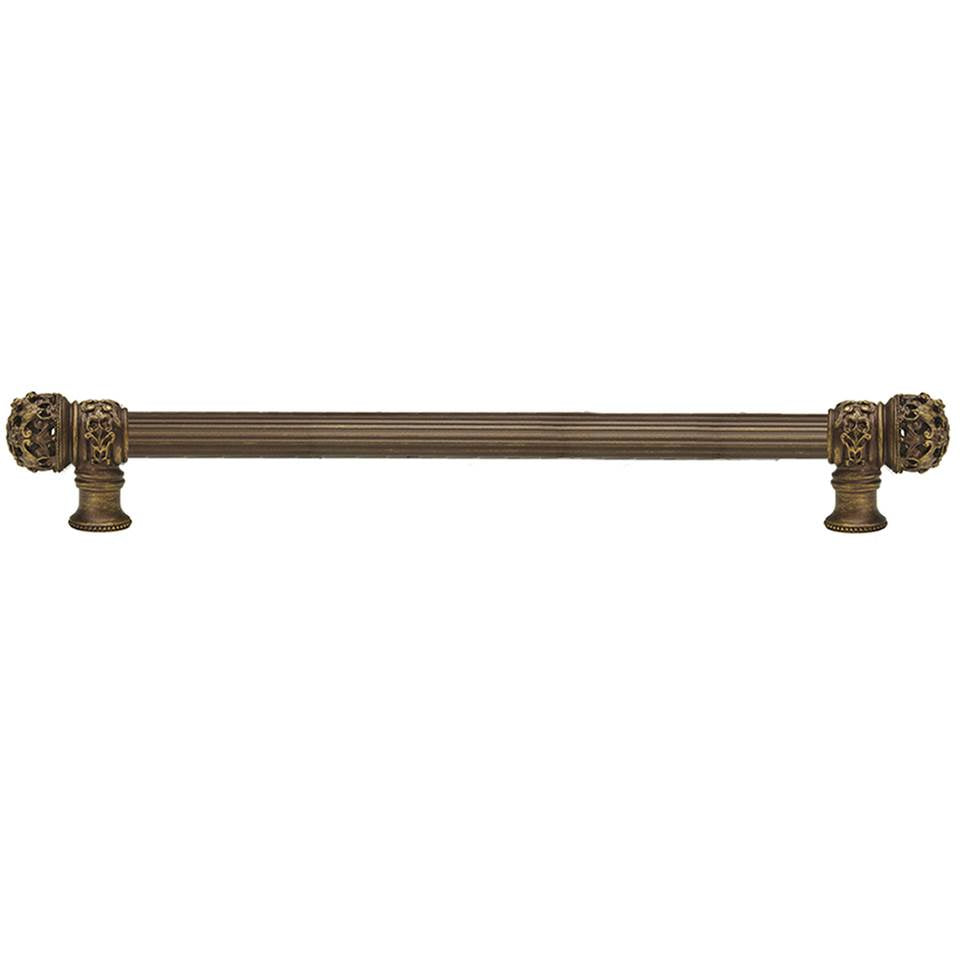 Carpe Diem Hardware - Juliane Grace 22'' O.C. (Approximately) With 5/8'' Reeded Center Long Pull Small Finial In Antique Brass. - Antique Brass