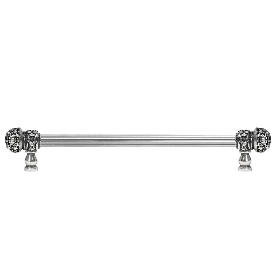 Carpe Diem Hardware - Juliane Grace 22'' O.C. Approx w/ 5/8'' Reeded Center Long Pull Small Finial w/ 52 Swarovski Crystals - Chalice