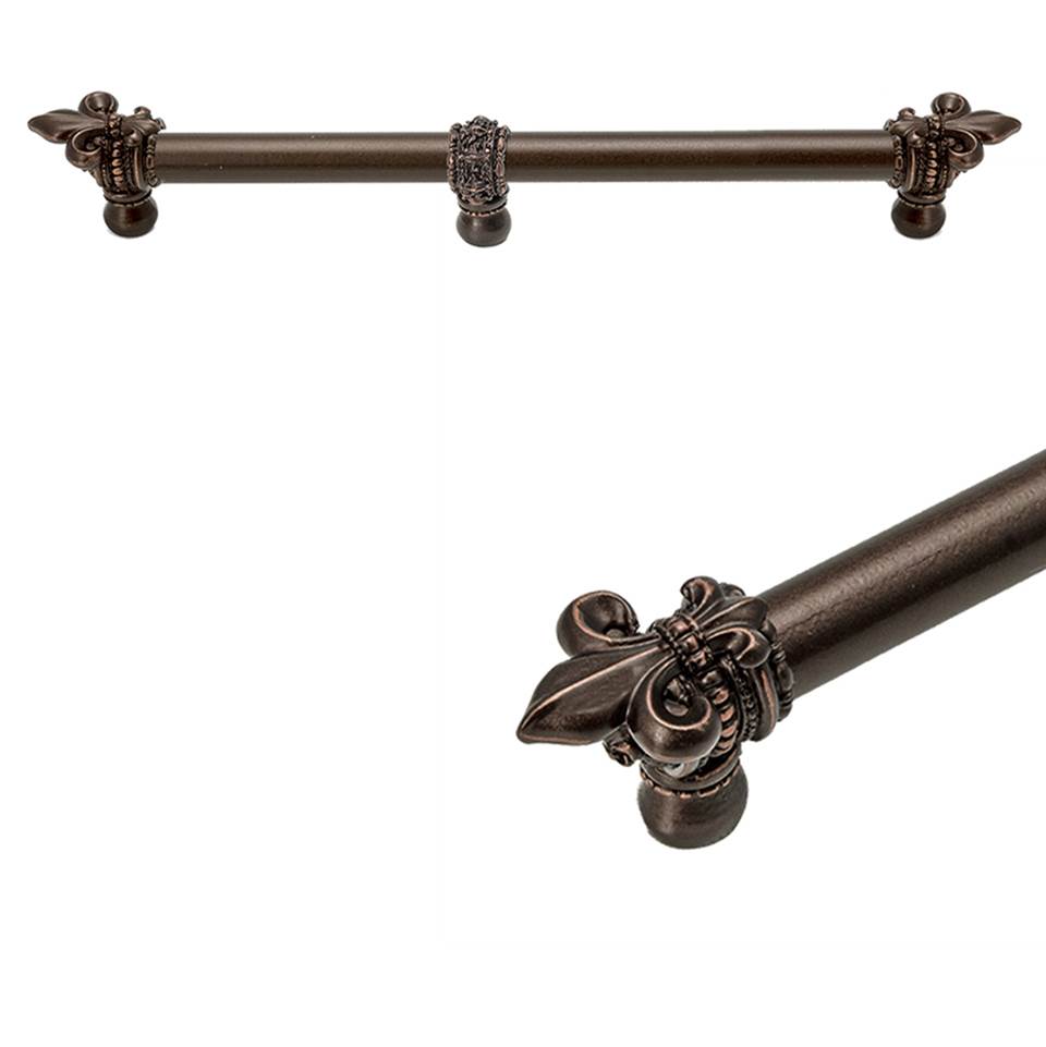 Carpe Diem Hardware - Charlemagne 12'' O.C. Approx w/ 5/8'' Smooth Center Long Pull w/ Large Fleur De Lys w/ Center Brace - Chalice