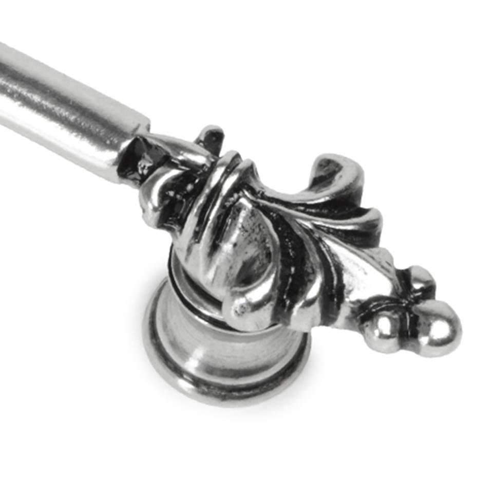 Charlemagne Classic 3'' O.C. Pull w/ Small Fleur De Lys On Ends