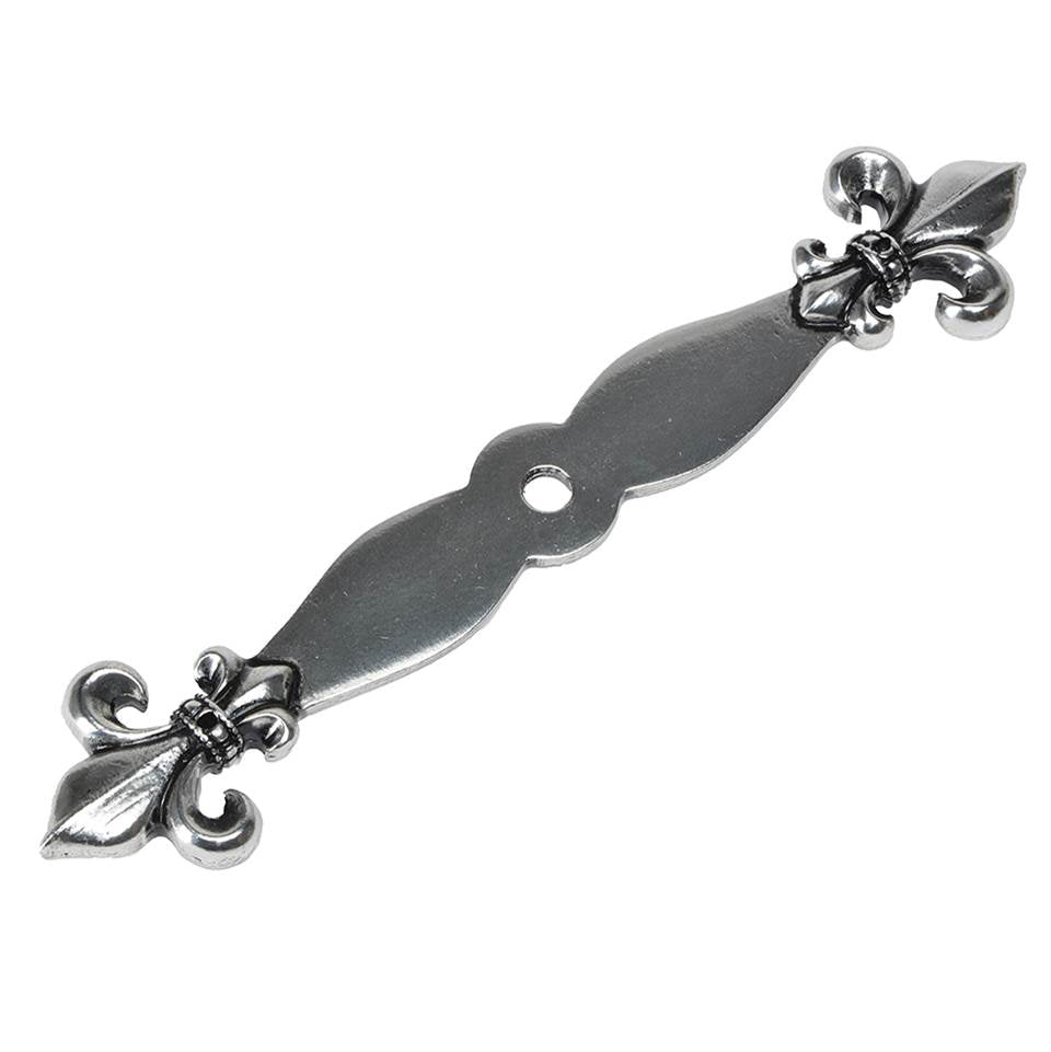 Carpe Diem Hardware - Charlemagne Large Escutcheon With Large Fleur De Lys On Ends - Chalice