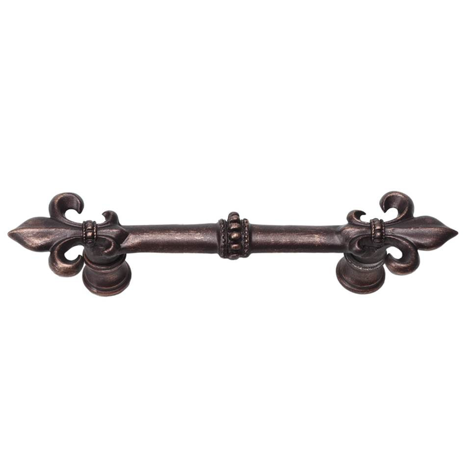 Charlemagne 4'' O.C. Pull w/ Large Fleur De Lys