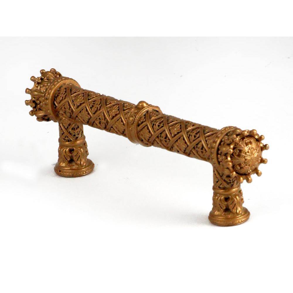 Carpe Diem Hardware - King Henry 4'' O.C. Pull - Chalice
