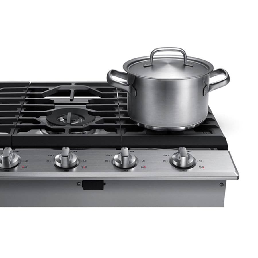 Five Burners, 1-19000 Power Burner, 1-13000 Power Burner, 2-9.50, 1-5000 Simmer, Illuminated Knobs, Aluminum Griddle, Wi-Fi, 30''