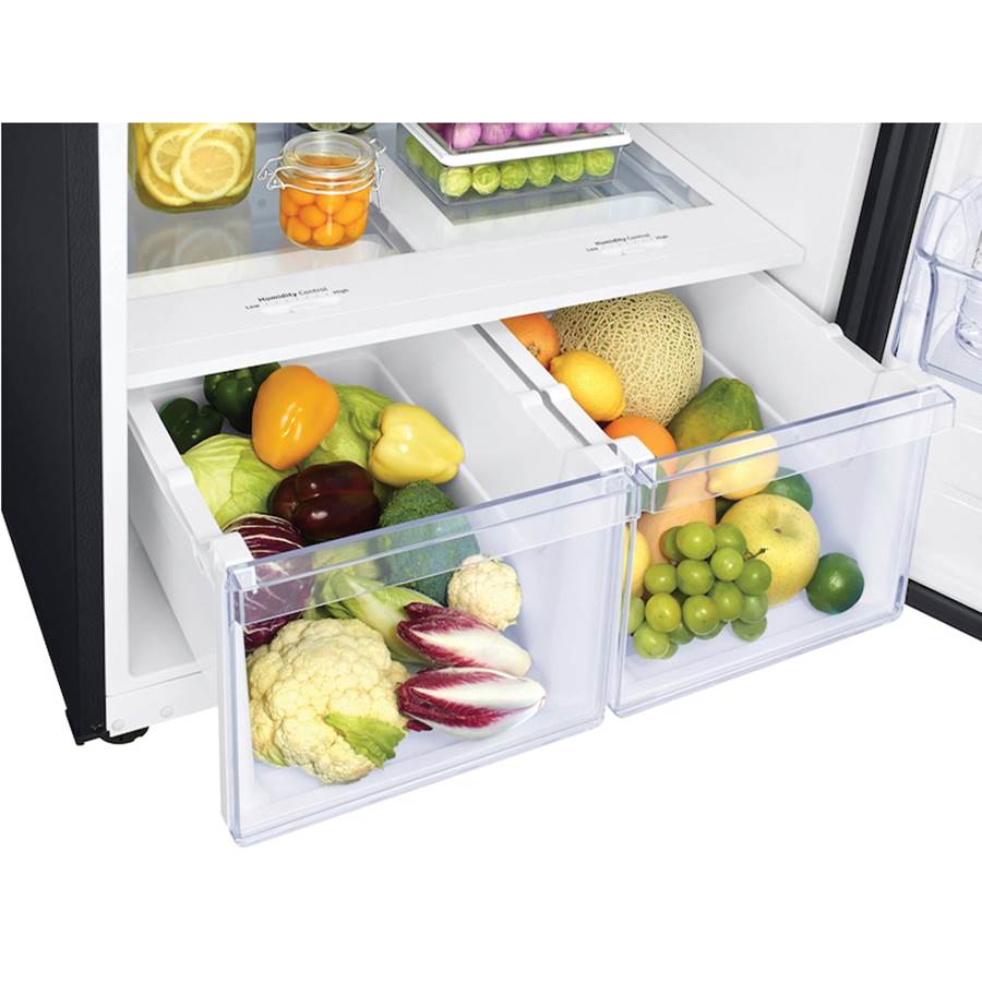 Factory installed Ice Maker, Top Mount, Black Stainless, 18 cu-ft