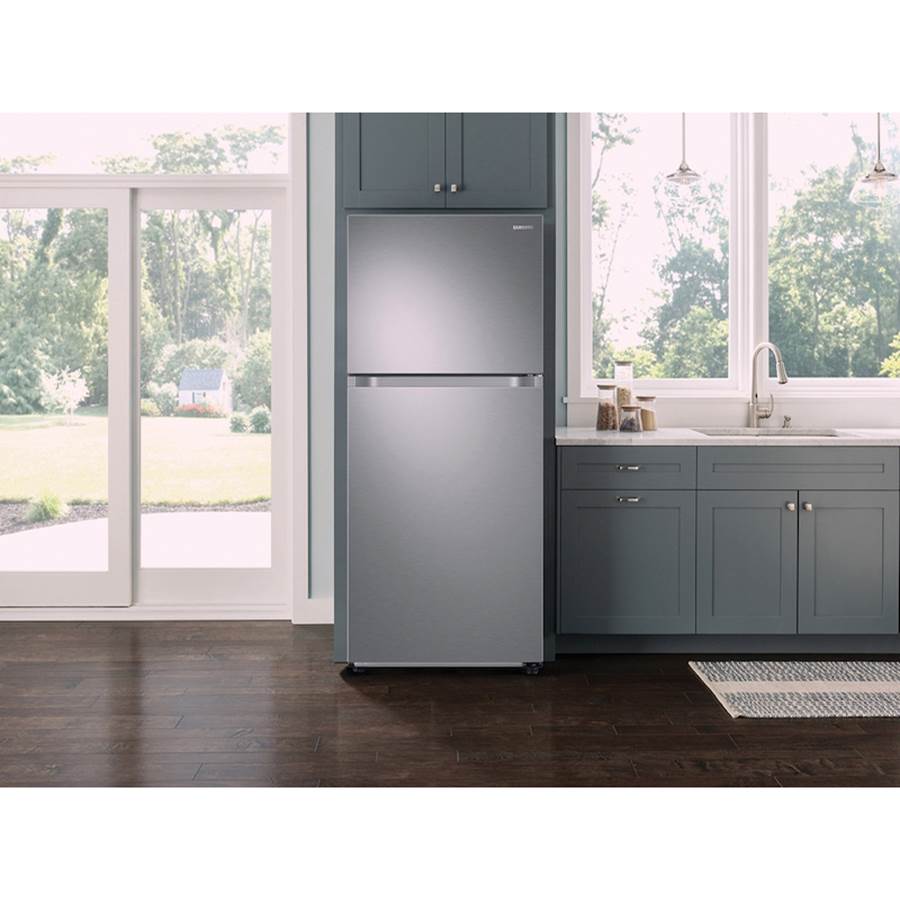 Factory Installed Ice Maker, Top Mount, Stainless, 21 cu-ft