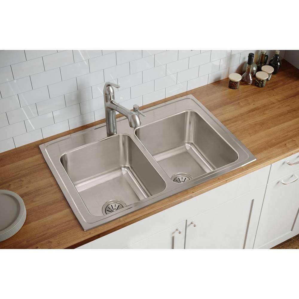 18 Gauge Stainless Steel 33'' x 22'' x 12.125'' Double Bowl Drop-in Kitchen Sink