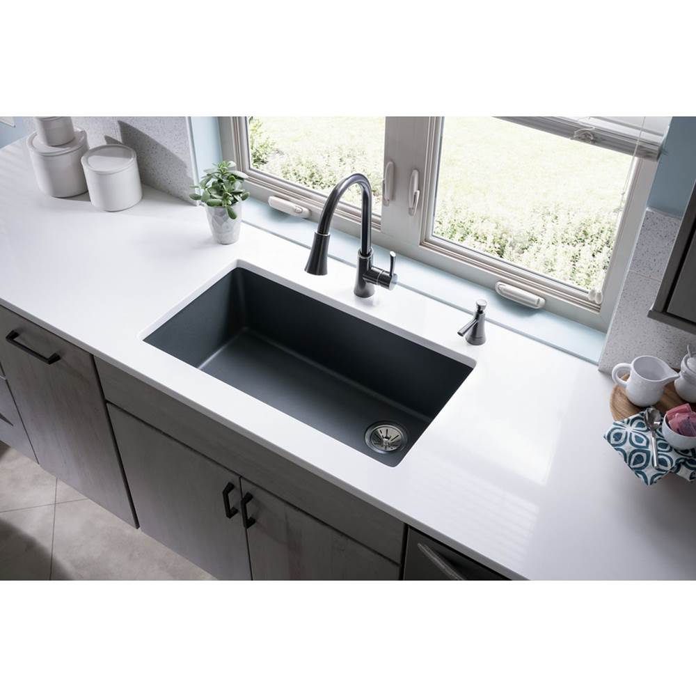 Quartz Classic 33'' x 18-3/4'' x 9-1/2'' Single Bowl Undermount Sink, Black
