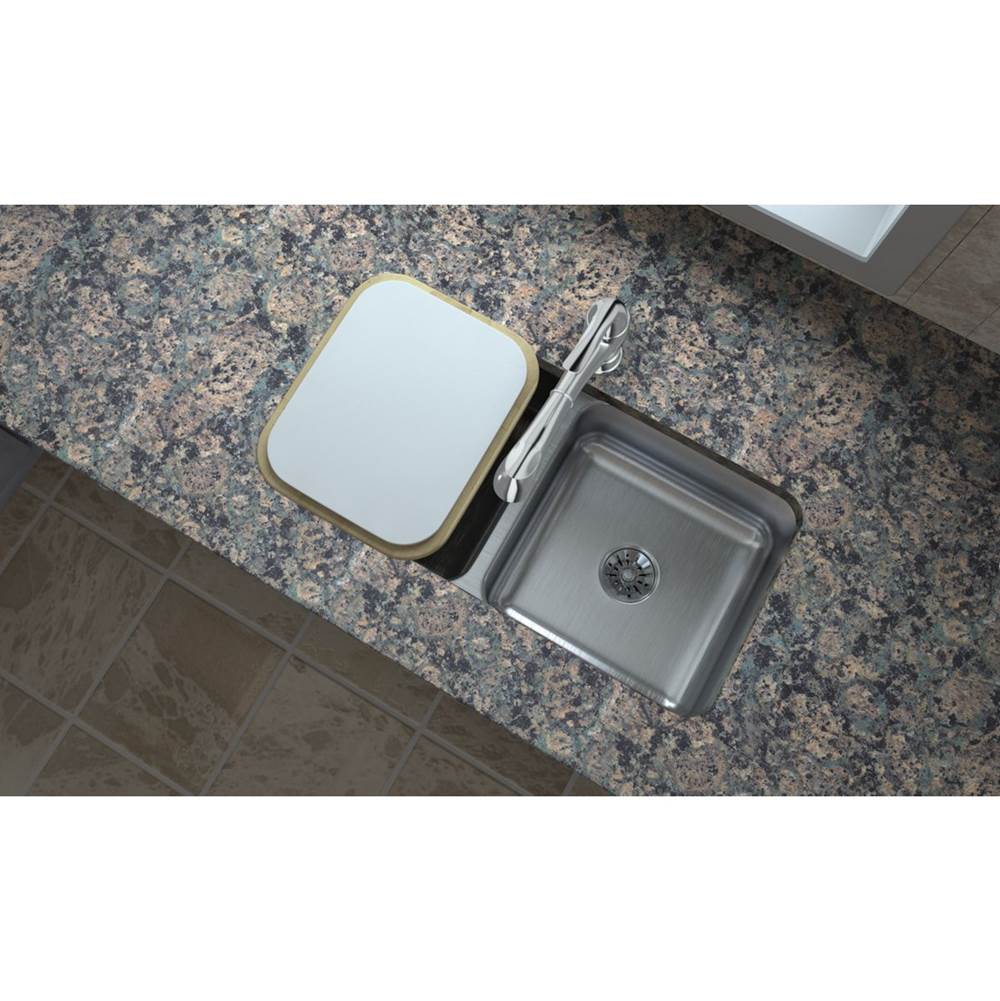 18 Gauge Stainless Steel 31.75'' x 16.5'' x 7.5'' Double Bowl Undermount Kitchen Sink Kit