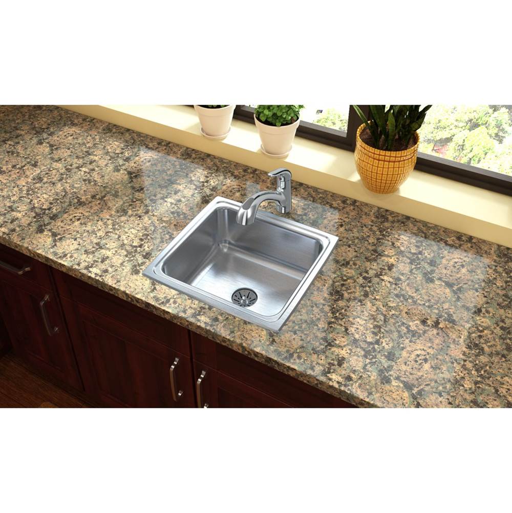 18 Gauge Stainless Steel 19'' x 18'' x 7.625'' Single Bowl Drop-in Kitchen Sink Kit