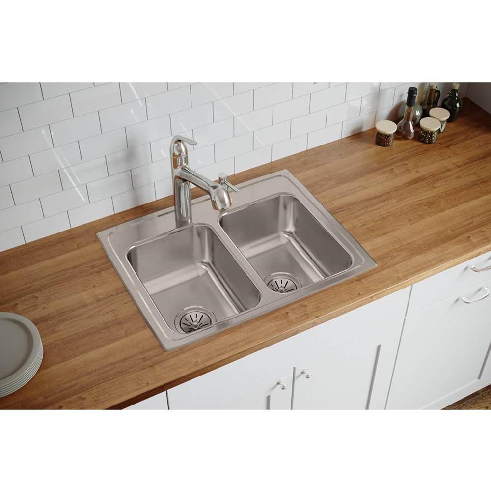 18 Gauge Stainless Steel 25'' x 19.5'' x 7.625'' Double Bowl Drop-in Kitchen Sink