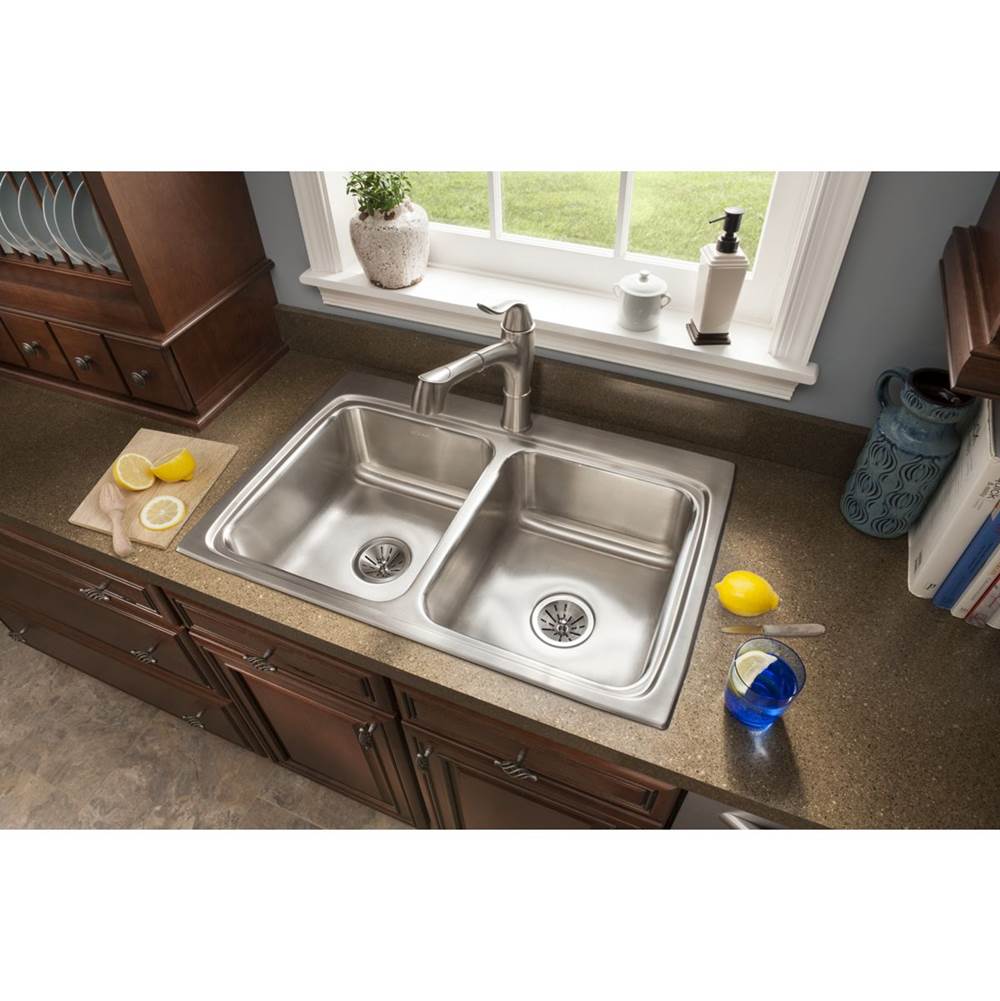 18 Gauge Stainless Steel 33'' x 22'' x 8.125'' Double Bowl Top Mount Kitchen Sink