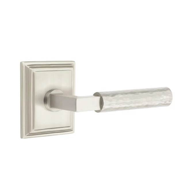 Emtek - Privacy, Wilshire Rosette US15, L-Square Stem US15, Hammered Handle US15 RH - Satin Nickel