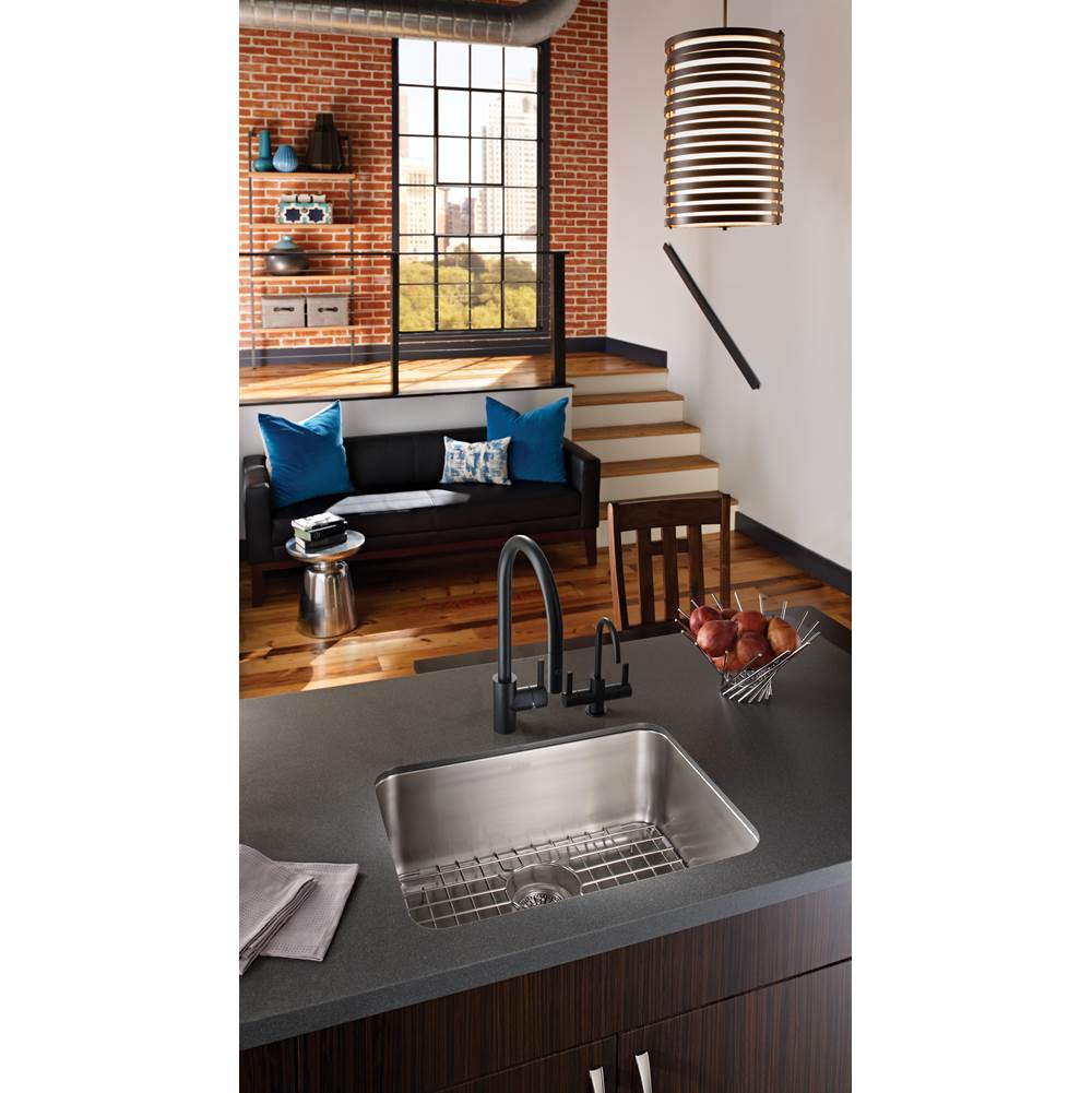 Grande 24.75-in. x 18.7-in. 18 Gauge Stainless Steel Undermount Single Bowl Kitchen Sink - GDX11023