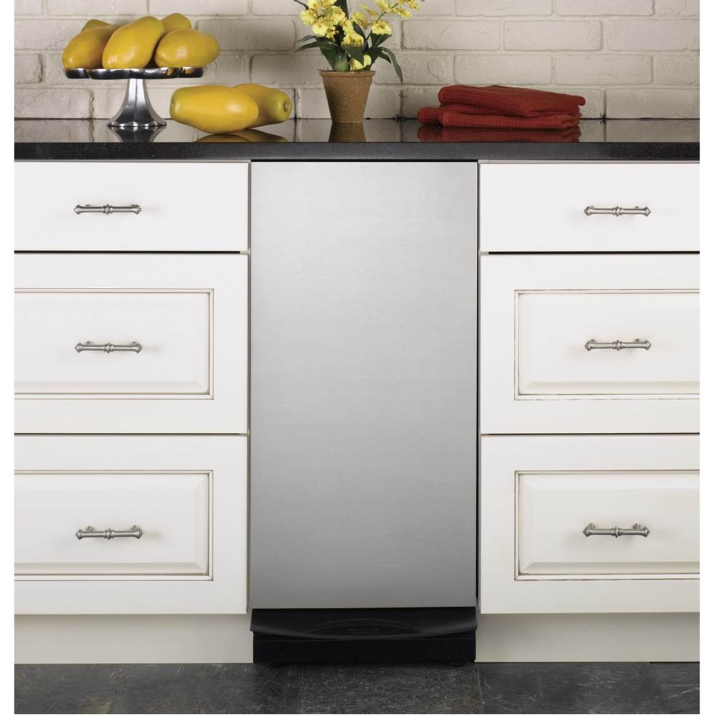 Universal 15'' Built-In Compactor