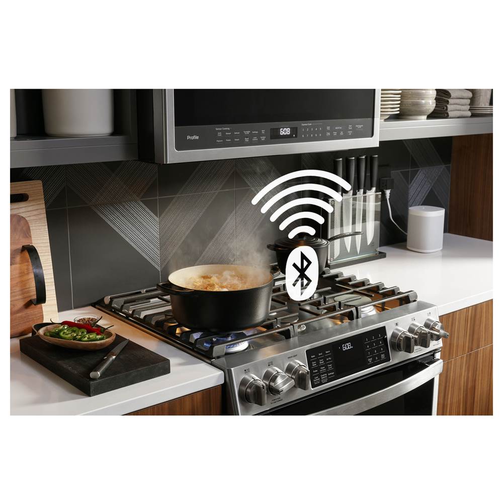 30'' Smart Dual Fuel Slide-In Front-Control Fingerprint Resistant Range