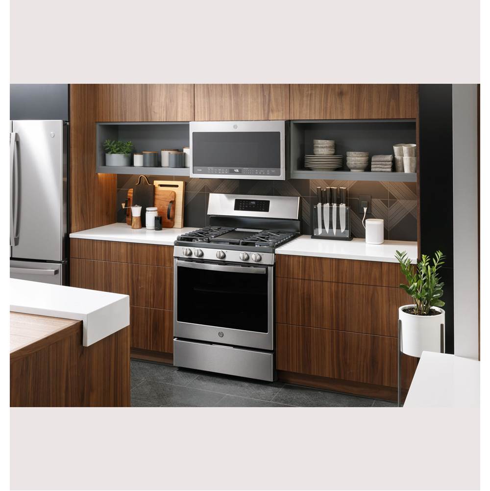 Smart 30'' Free-Standing Self Clean Gas Fingerprint Resistant Range With No Preheat Air Fry