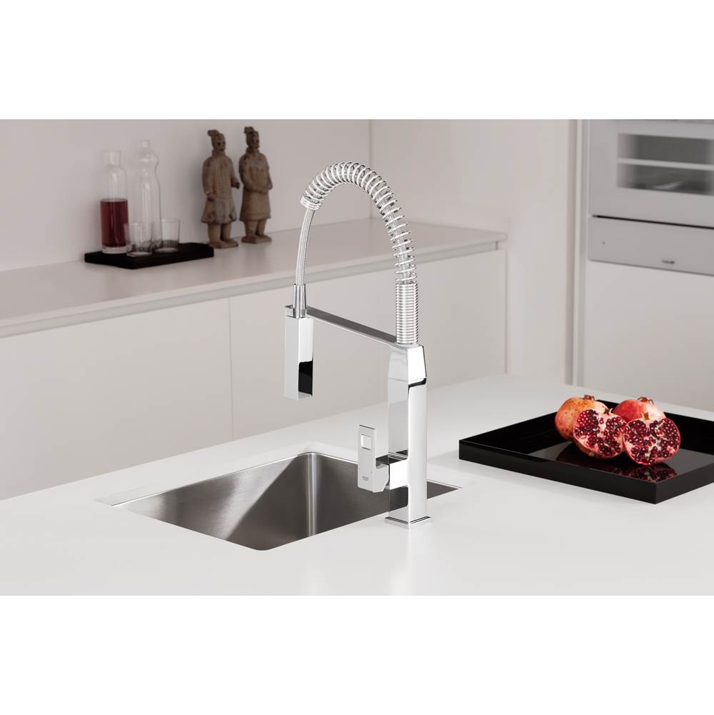 Single-Handle Semi-Pro Dual Spray Kitchen Faucet 1.75 GPM