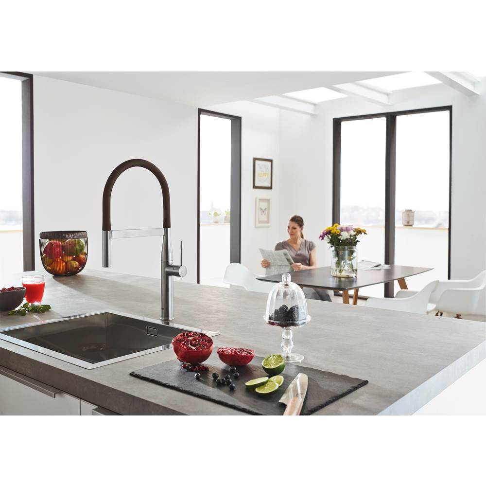 Single-Handle Semi-Pro Dual Spray Kitchen Faucet 1.75 GPM