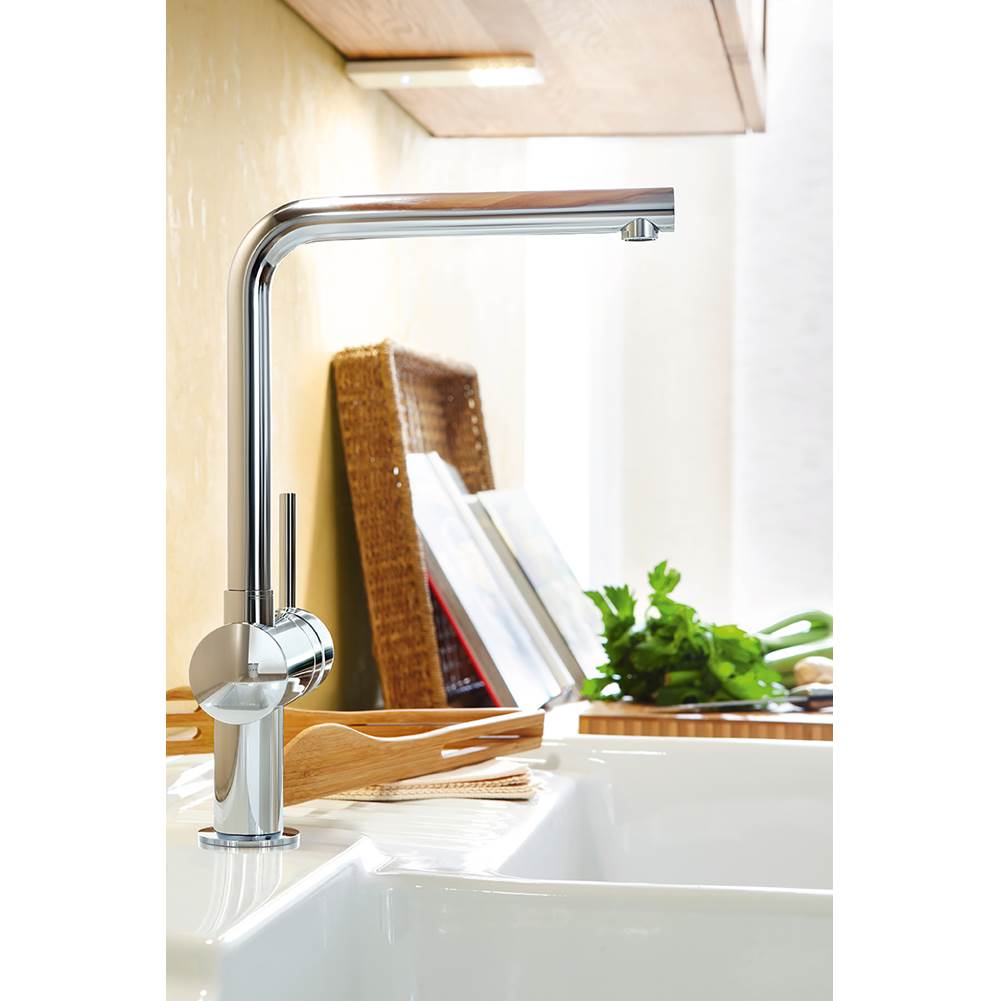 Single-Handle Pull-Out Kitchen Faucet Dual Spray 1.75 GPM