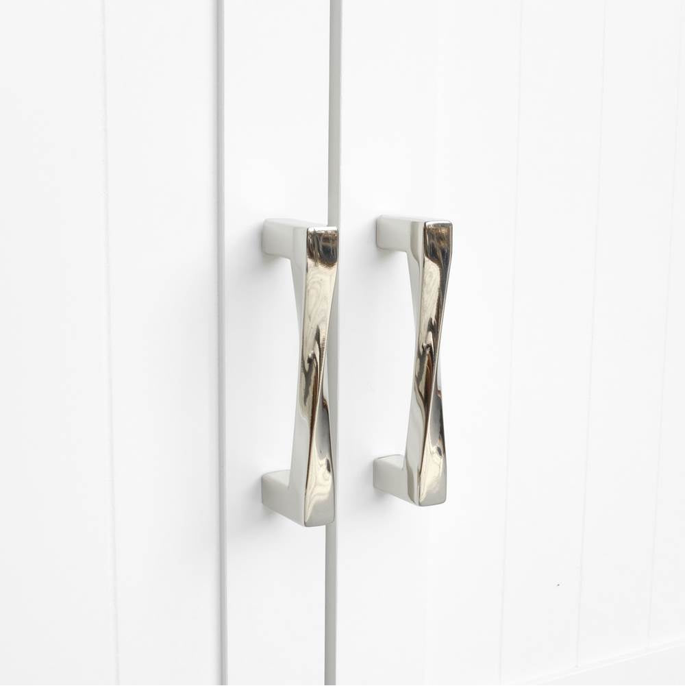 Twist 3-3/4 in (96 mm) Center to Center Matte Black Cabinet Pull