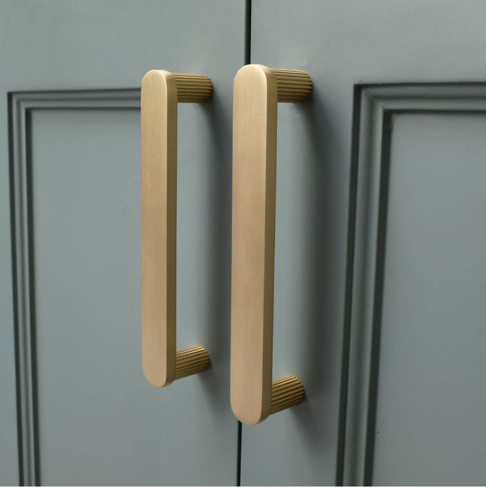 Ribbed 3-3/4 in (96 mm) Center to Center Matte Black Cabinet Pull