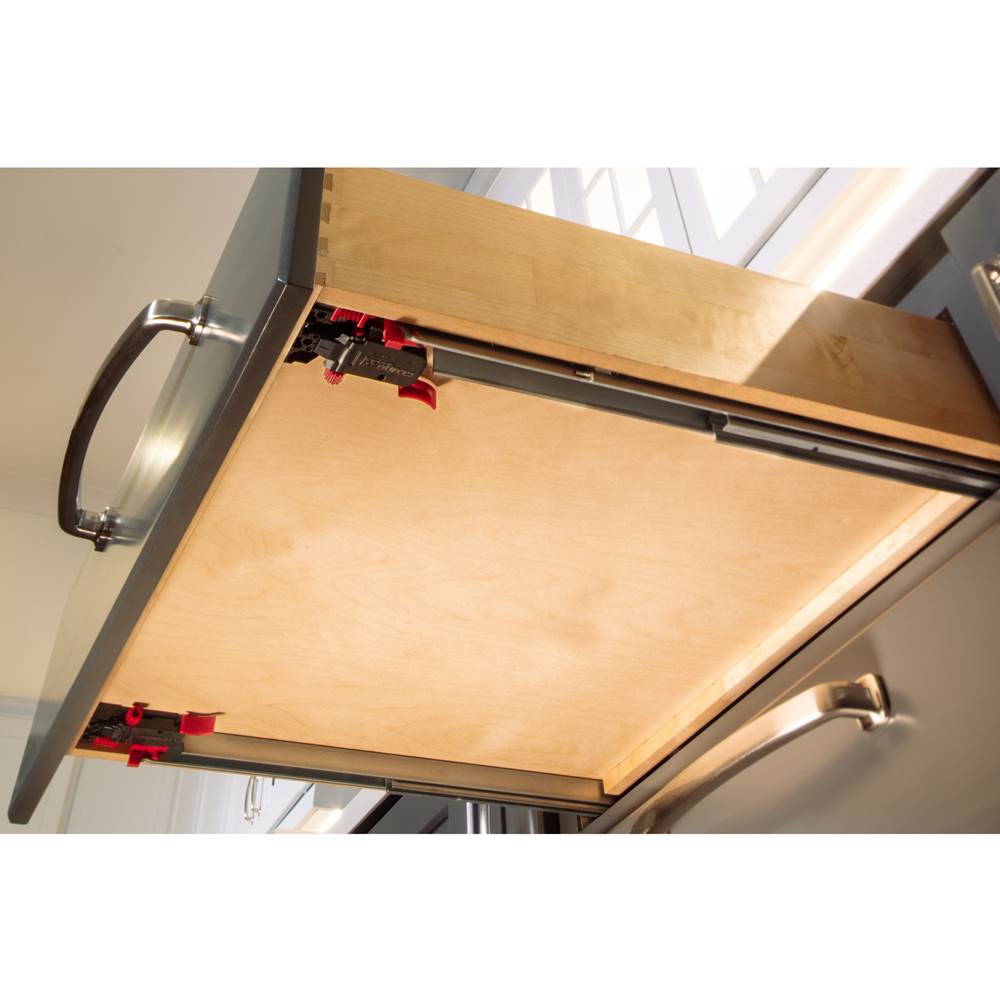 4-way Adjustable Clip with Plastic Base for USE-50, USE-100 and USE-300 Undermount Slides
