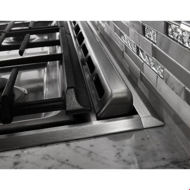 30 in. Self-Cleaning Convection Slide-In Gas Range