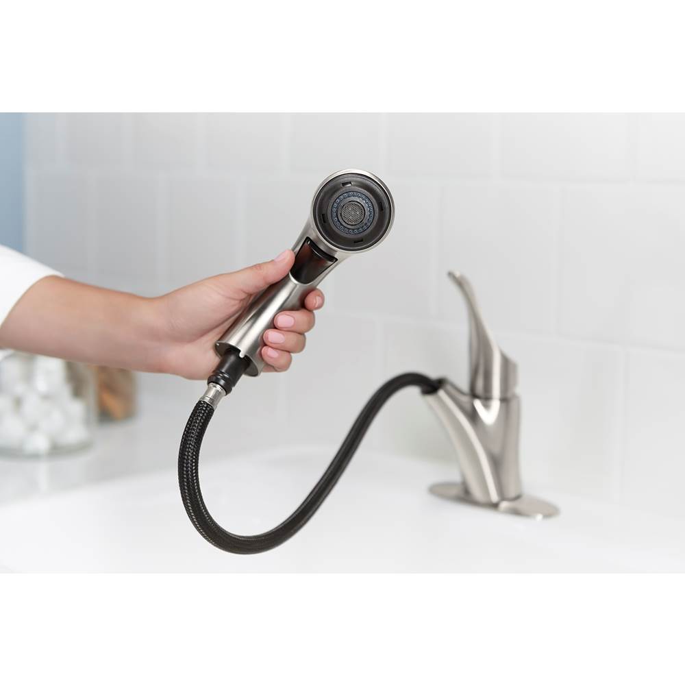 Simplice Pull-out laundry sink faucet with two-function sprayhead