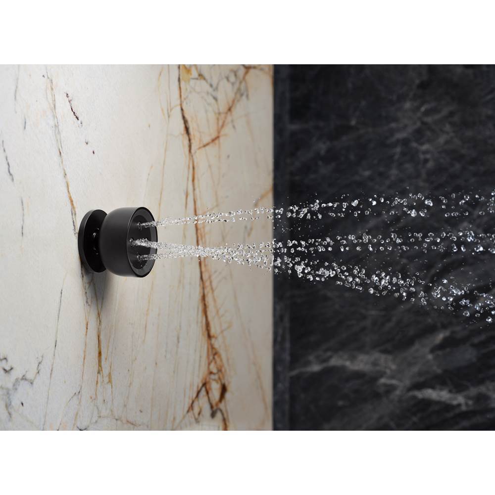 Statement Round single-function body spray, 2.5 gpm