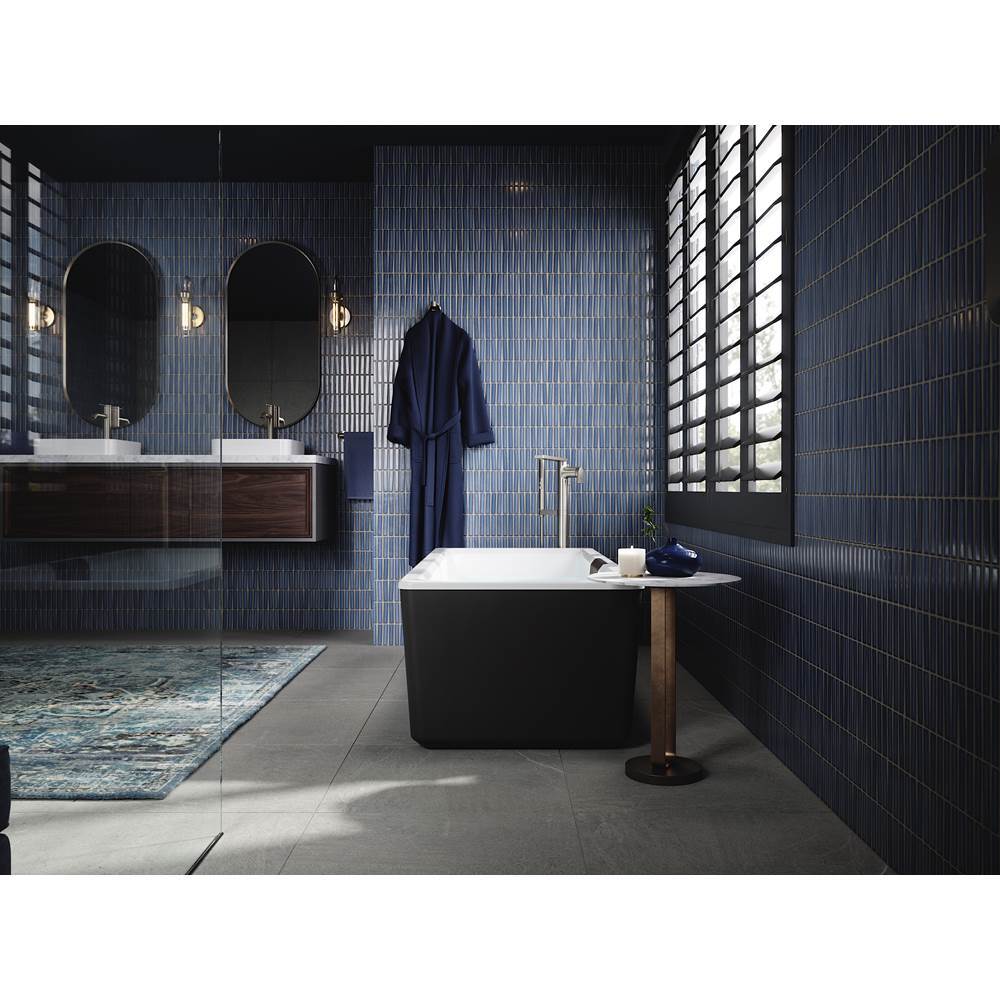 VoluteE 63'' x 28-3/8'' freestanding bath with shroud